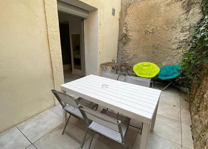 Διαμέρισμα T2 Neuf, Terrasse, Centre Ville, 8min Comedie *