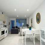 T2 Neuf, Terrasse, Centre Ville, 8min Comedie Διαμέρισμα *